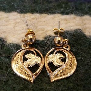 Montana Silversmiths Dangle Earring